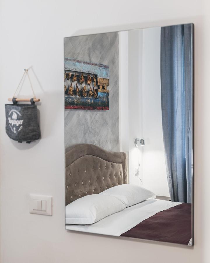 Bulldog Station Apartments With Private Wc, Ac, Tv Mestre Eksteriør billede